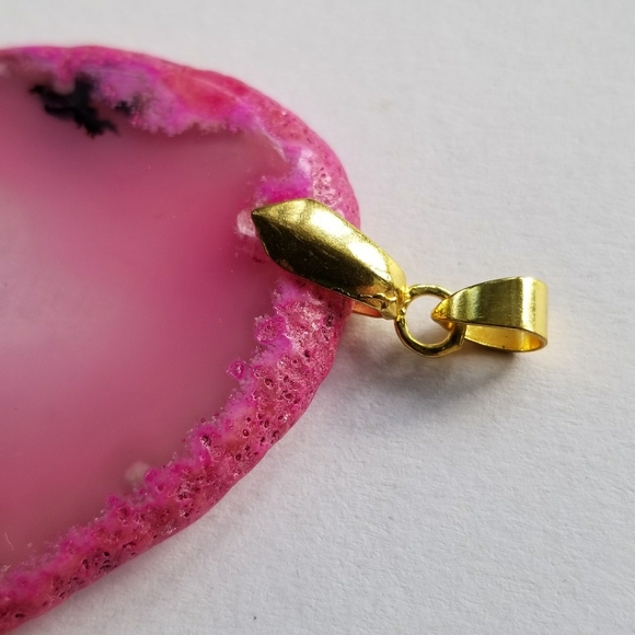 Relisted -pink Geode slice pendant agate stone dyed gold - Picture 8 of 9